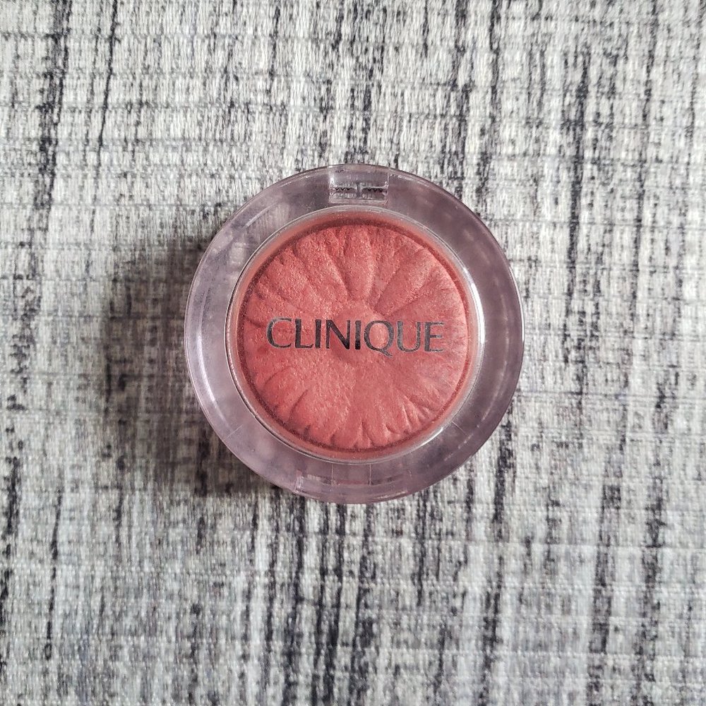 Clinique Cheek Pop Blush - Peach pop